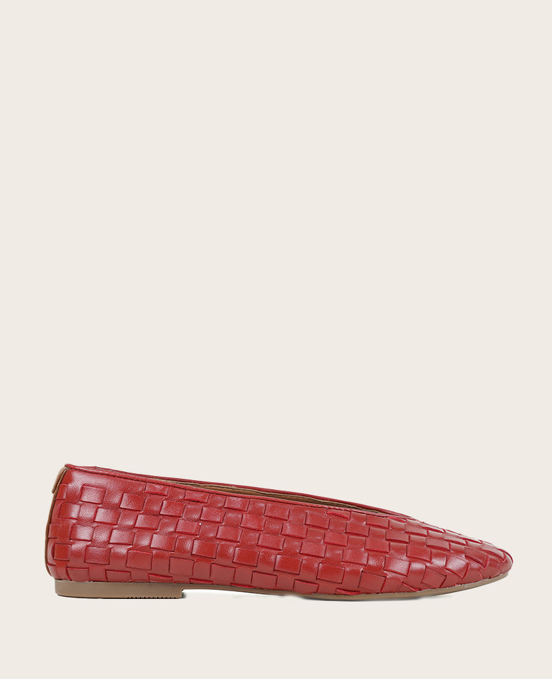 GENTLE SOULS - Willow Woven Leather Flat Burnt Red Leather