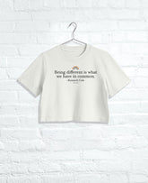 Women's DIFFERENT Cropped Tee Faced Bone