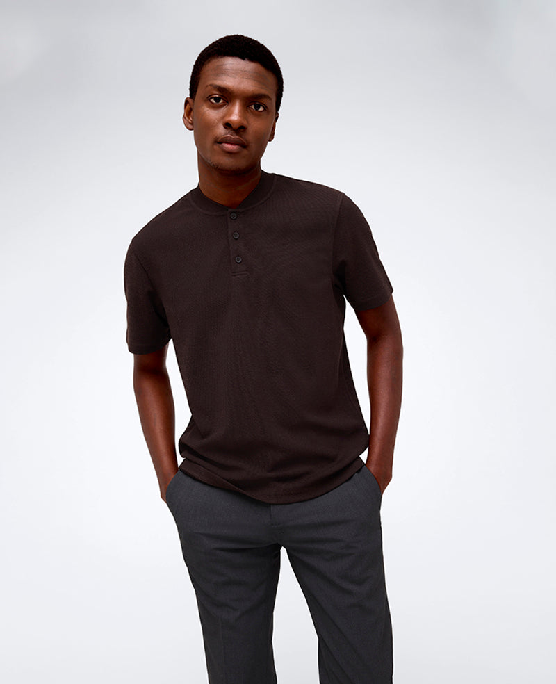 Performance Band-Collar Henley Dark Brown