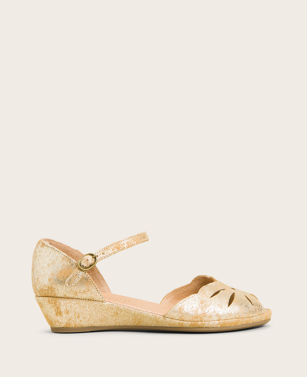 GENTLE SOULS - Lily Moon Ankle Strap Sandal Gold