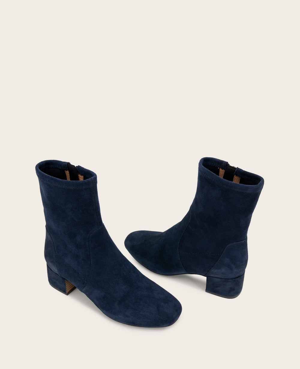GENTLE SOULS - Ella Micro Suede Stretch Bootie Navy