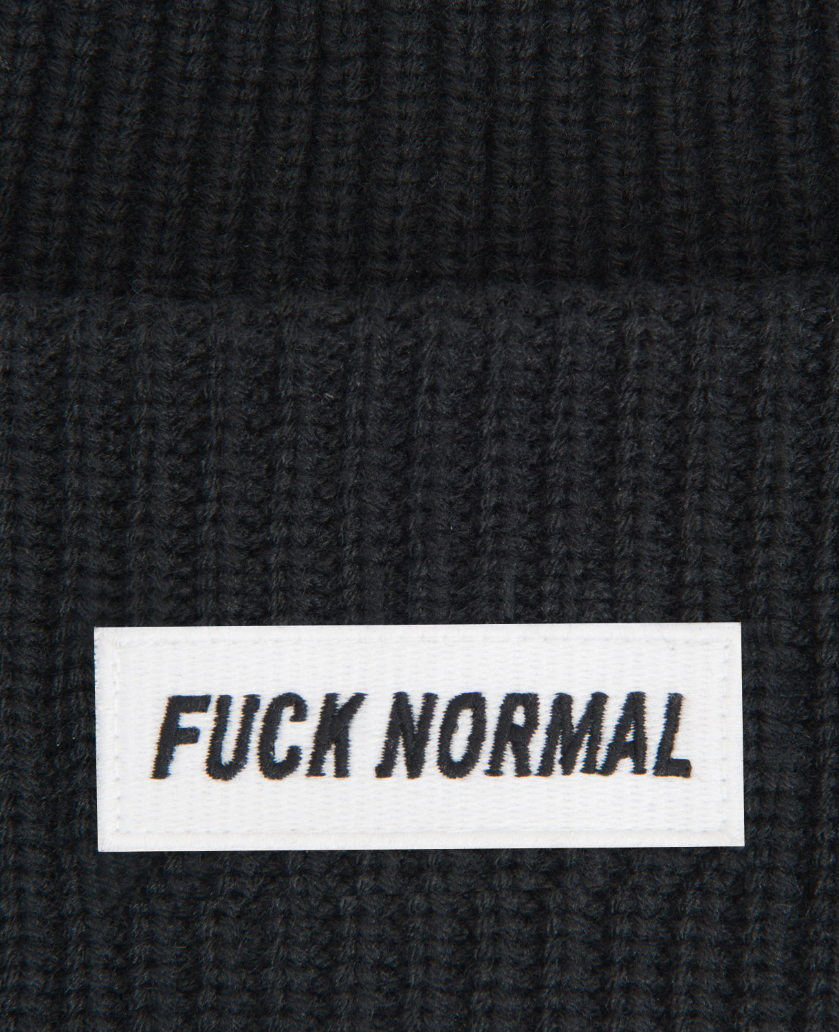 Site Exclusive! F Normal Beanie Black