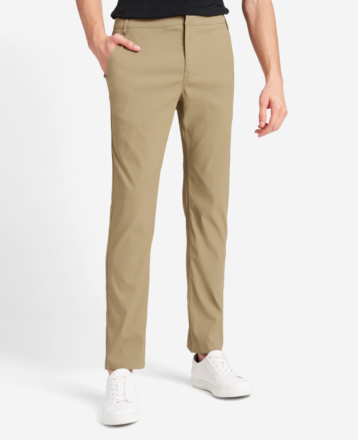 Slim-Fit Tech Chino Light Brown