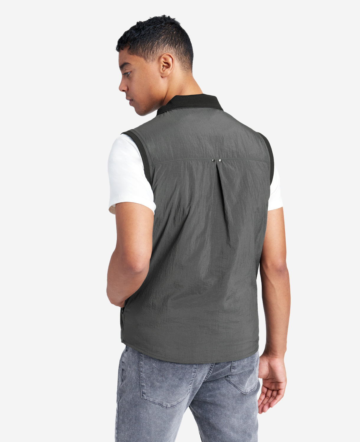 Lightweight Water-Resistant Vest Charcoal
