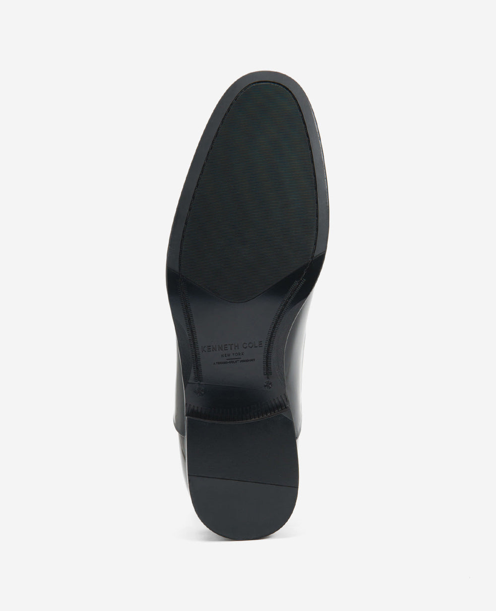 Site Exclusive! Tully Patent Leather Cap Toe Black