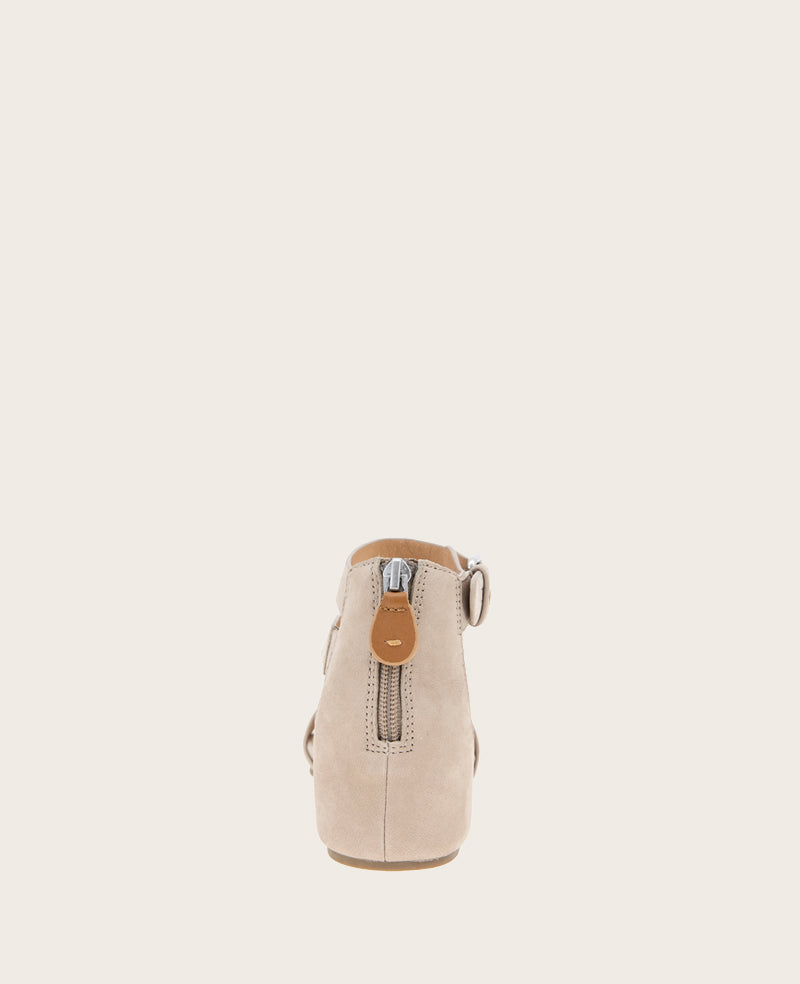 GENTLE SOULS - Gwen Nubuck Wedge Sandal Mushroom Nubuck