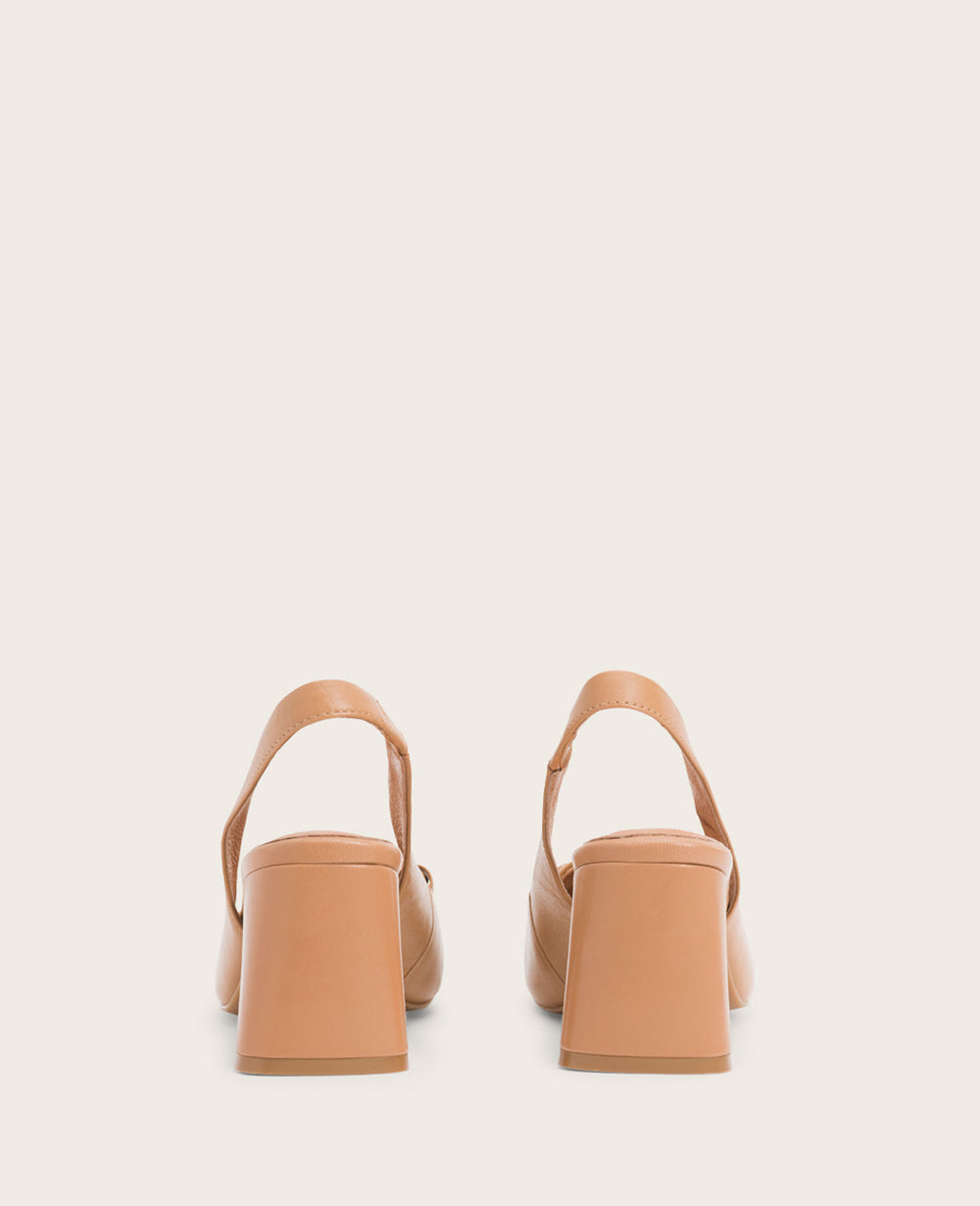 GENTLE SOULS - Dionne Leather Slingback Heel Camel