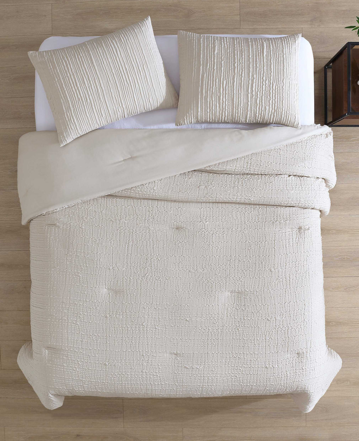 Serenity Wavy Lines Beige Duvet Cover Set Beige