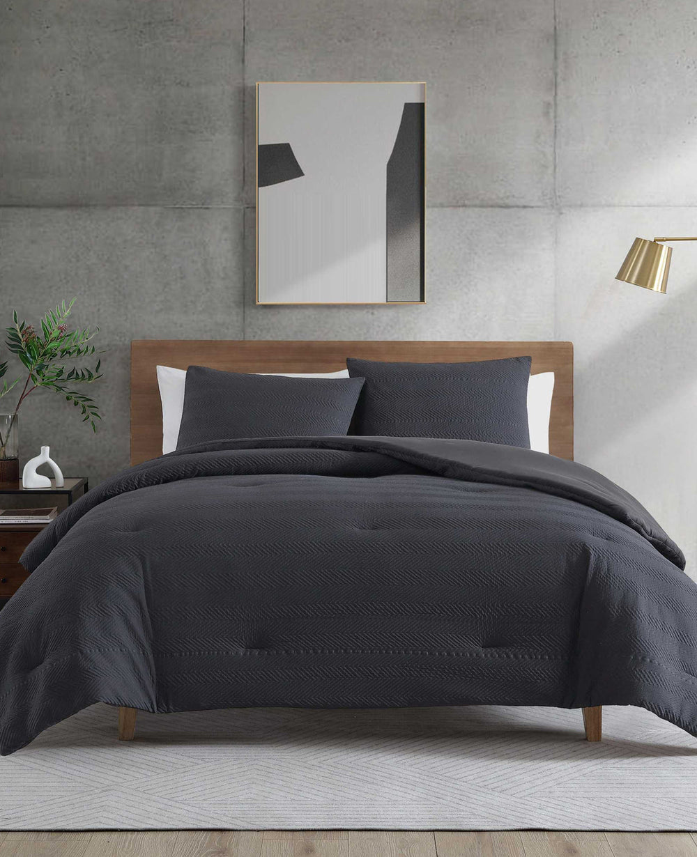 Crosswalk Herringbone Black Comforter Set Black