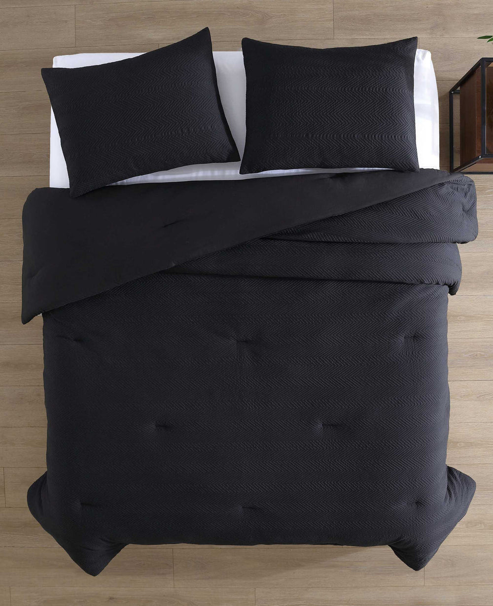 Crosswalk Herringbone Black Comforter Set Black