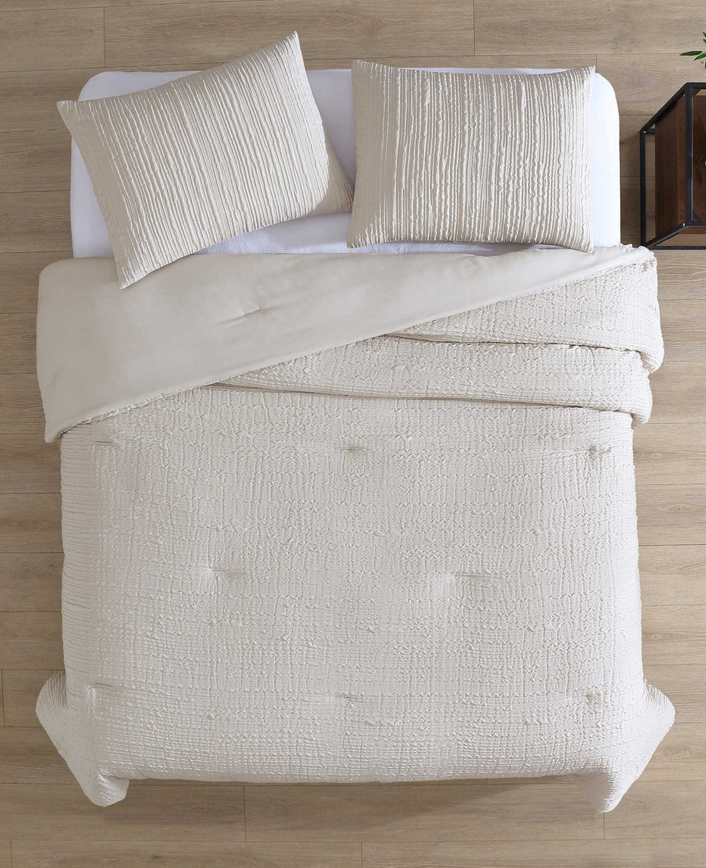 Serenity Wavy Lines Beige Comforter Set Beige