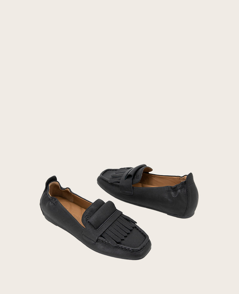 GENTLE SOULS - Scotty Tassel Leather Loafer Black