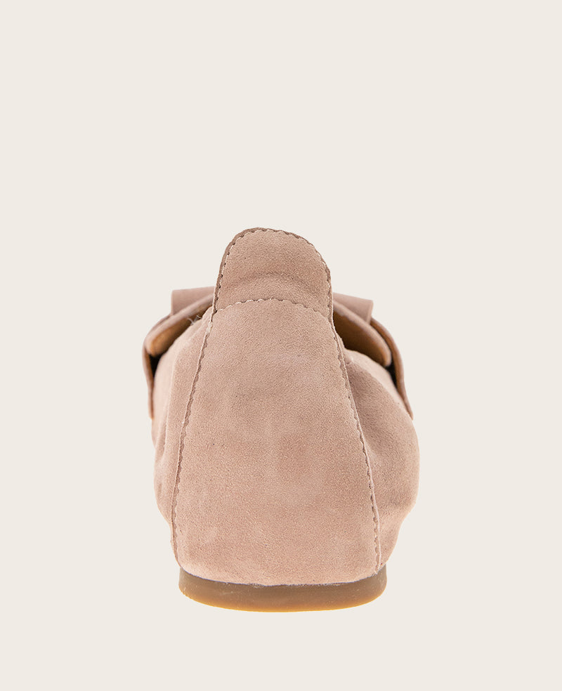 GENTLE SOULS - Scotty Tassel Suede Loafer Fawn Suede