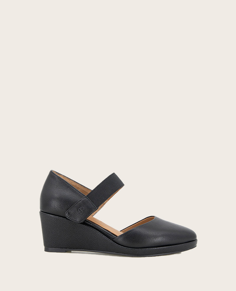 GENTLE SOULS - Oriana Leather Wedge Black Leather
