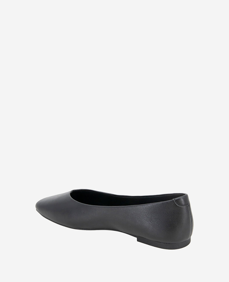 Johanna Leather Ballet Flat Black Leather