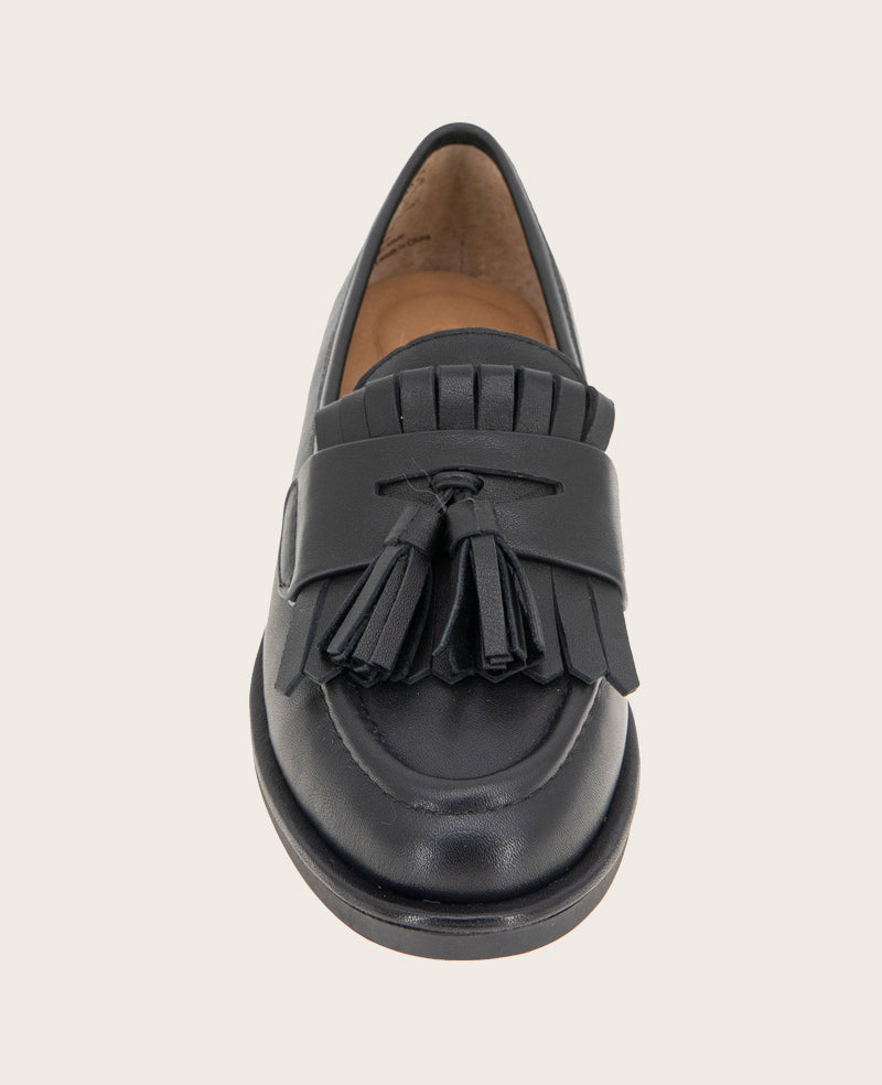 GENTLE SOULS - Cydney Leather Tassel Loafer Black Leather