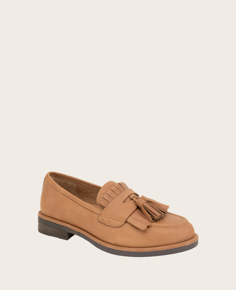 GENTLE SOULS - Cydney Suede Tassel Loafer Ginger Leather