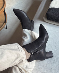GENTLE SOULS - Danbury Leather Double Gore Heel Boot Black Leather