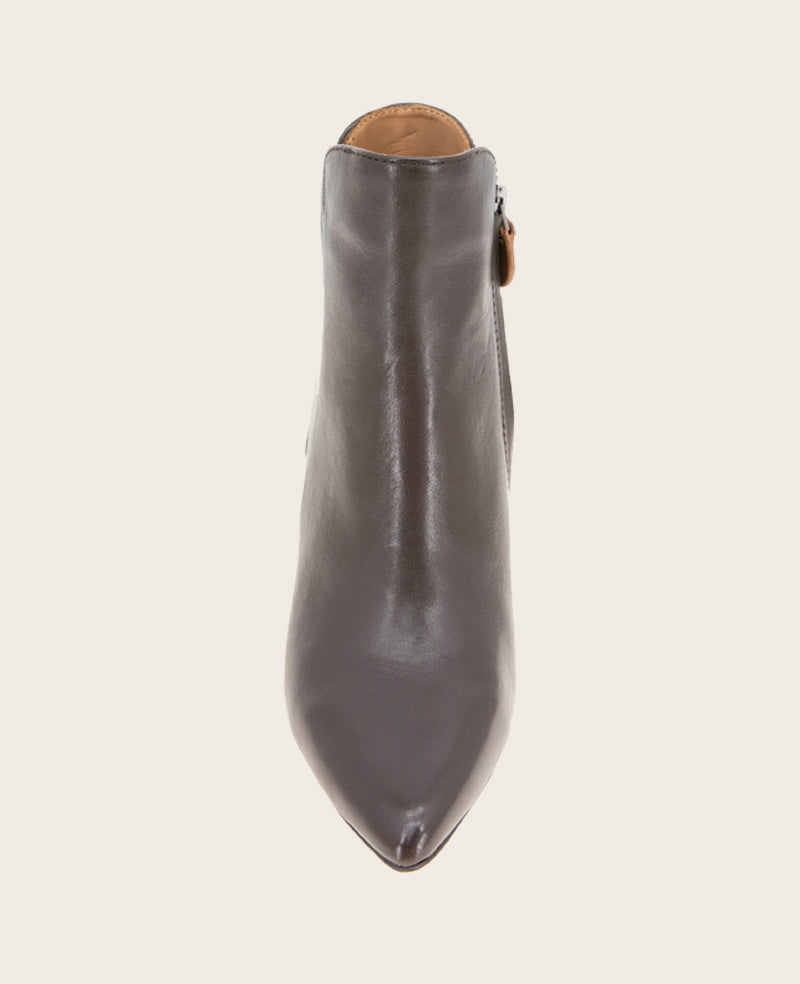 GENTLE SOULS - Danbury Leather Double Gore Heel Boot Chocolate Leather