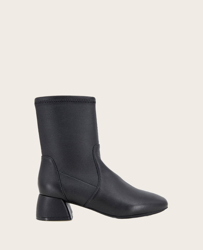 GENTLE SOULS - Emily Stretch Leather Side Zip Boot Black
