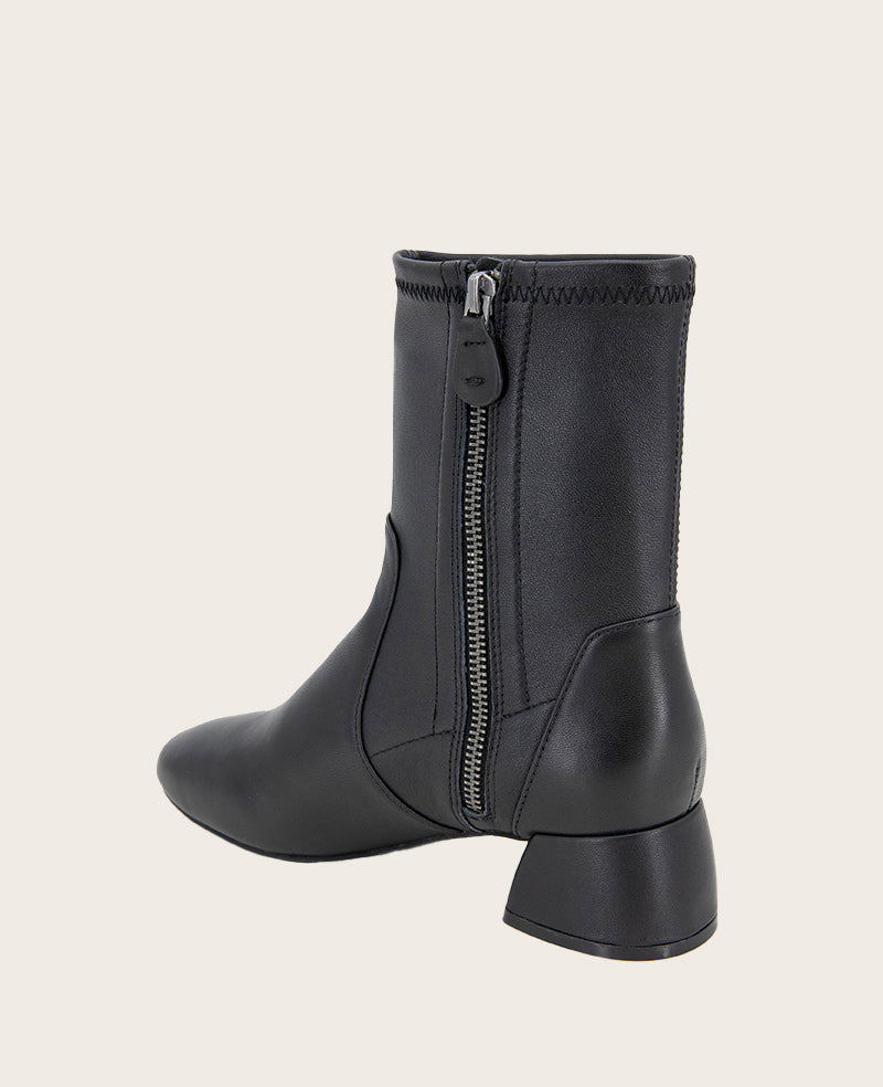 GENTLE SOULS - Emily Stretch Leather Side Zip Boot Black