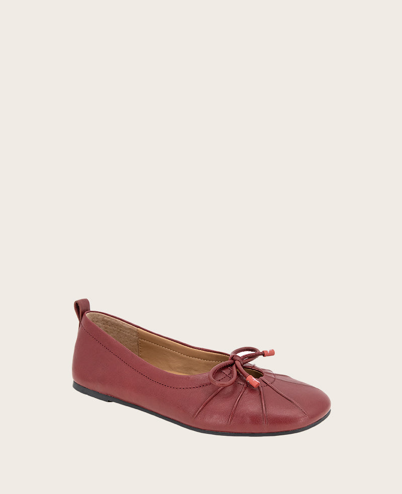 GENTLE SOULS -  Marilyn Leather Pleated Ballet Flat Rio Red Leather