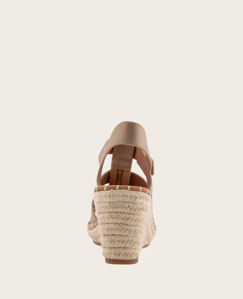 GENTLE SOULS - Capelin Metallic Esparille Wedge Matte Gold Leather
