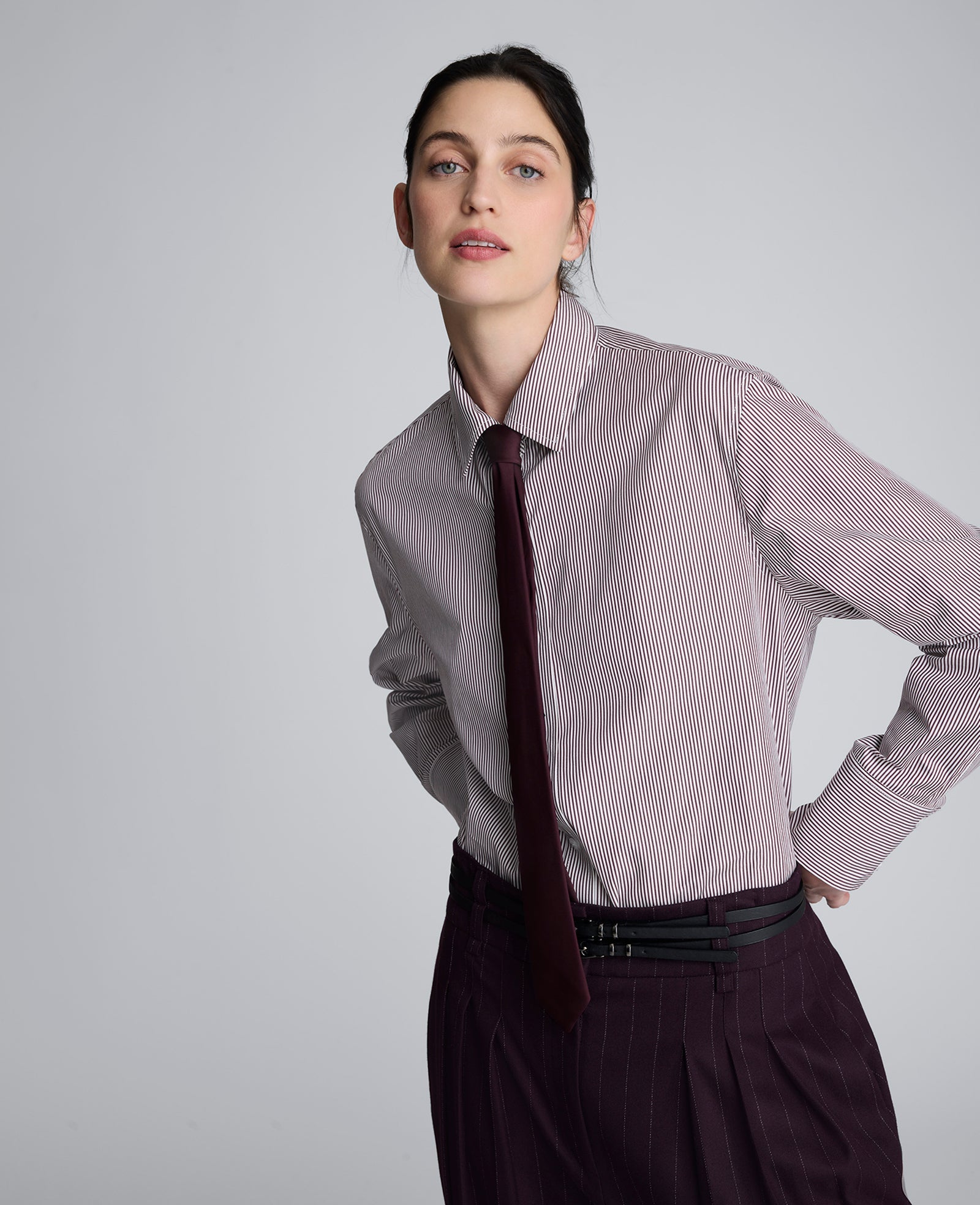 Boyfriend Button Down Shirt With Tie Dk Aubergine/ Pure Wt