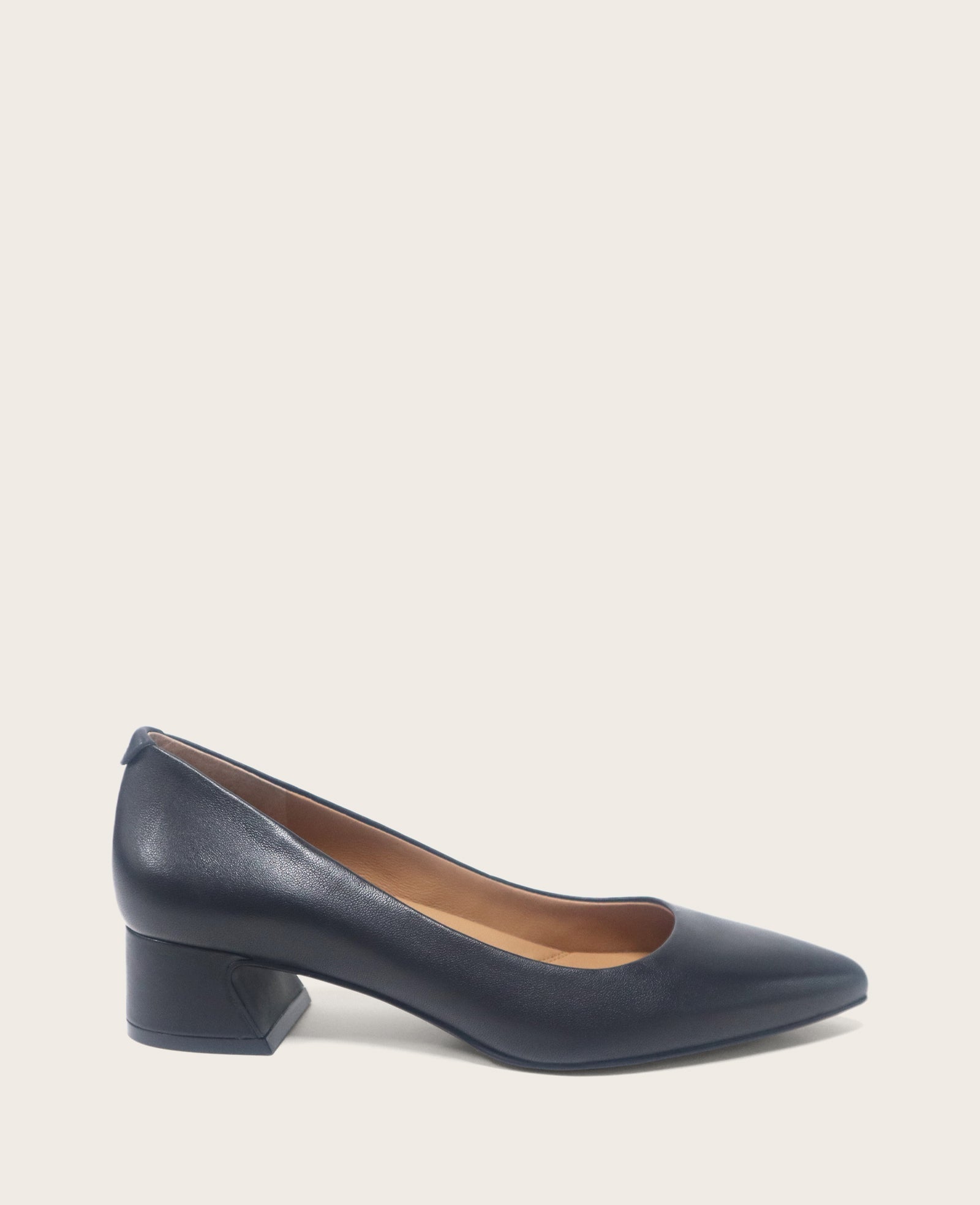 GENTLE SOULS - Gardena Leather Pump Black Leather